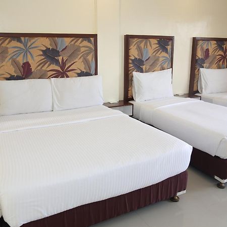 Eon Centennial Resort Hotel & Waterpark Iloilo Rom bilde