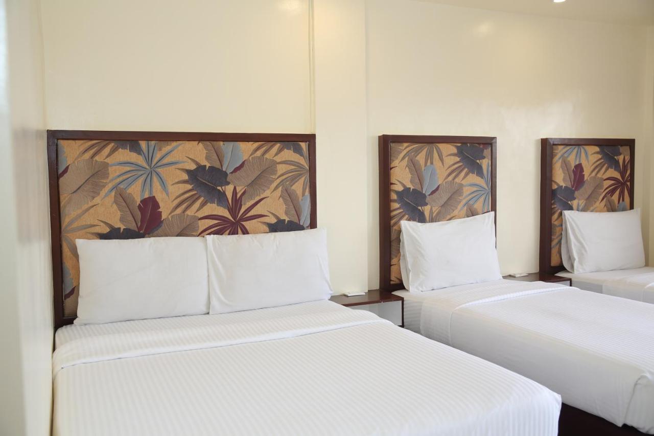 Eon Centennial Resort Hotel & Waterpark Iloilo Eksteriør bilde