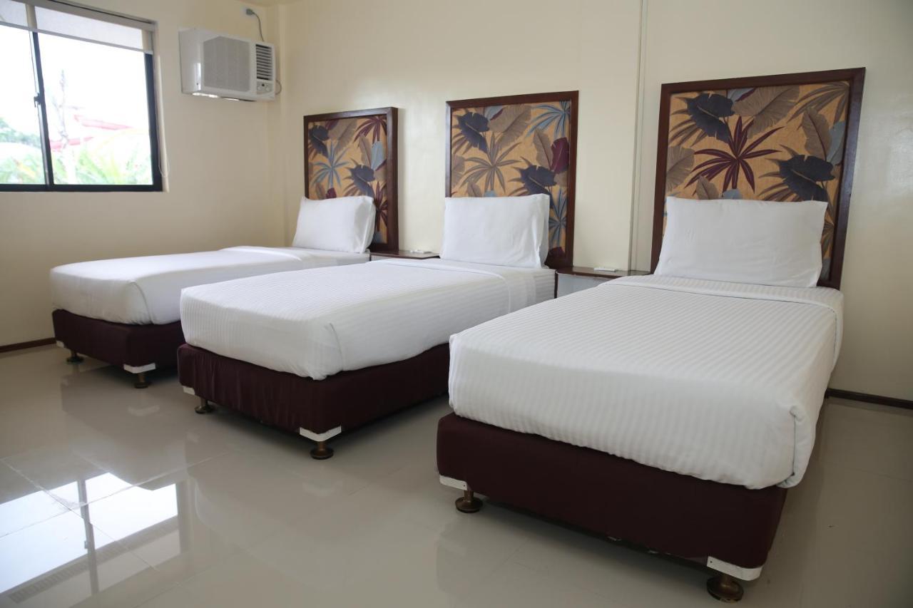 Eon Centennial Resort Hotel & Waterpark Iloilo Eksteriør bilde