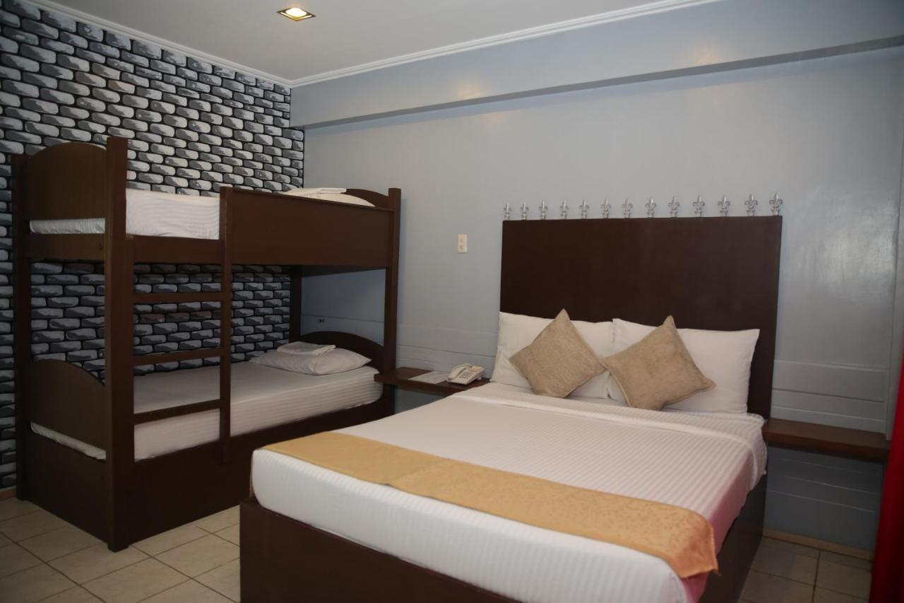 Eon Centennial Resort Hotel & Waterpark Iloilo Eksteriør bilde